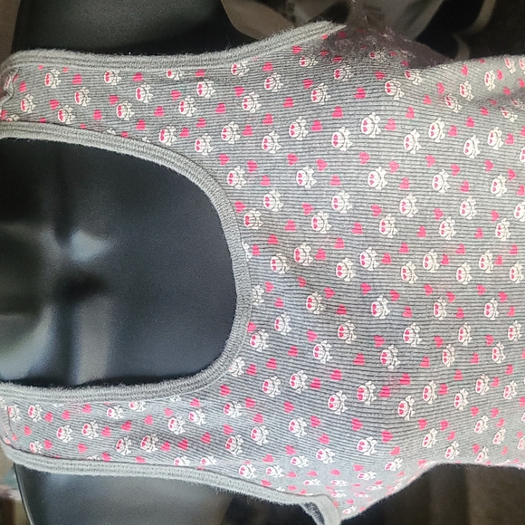 Alloy juniors XL Gray & pink hearts Skull racer back t-shirt - Picture 3 of 7